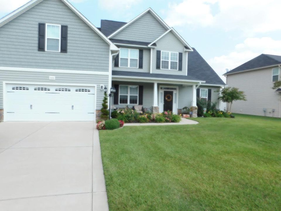 1st image of 330 Fountain Grove Dr