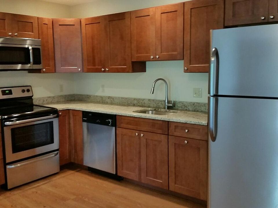 Kitchen with Stainless Steel Appliances