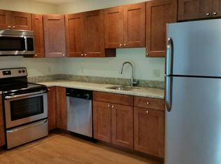 197 High St, Ipswich, MA 01938
