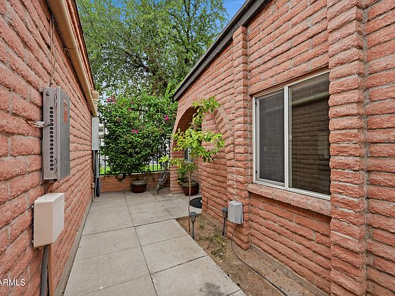 3rd image of 3002 N 32ND Street #5