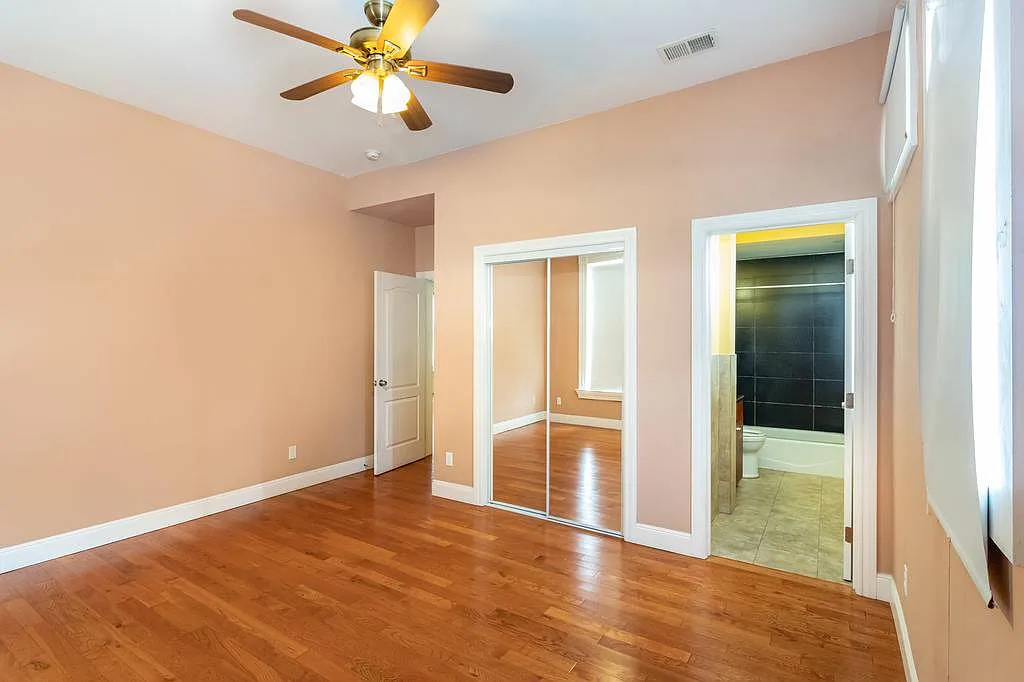 4 bed, 1800 sqft, $1,299 — Photo 4
