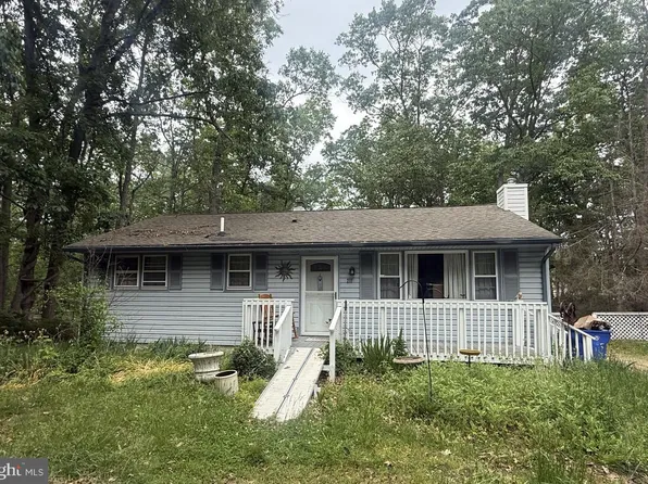 211 Kentucky Trl, Browns Mills, NJ 08015