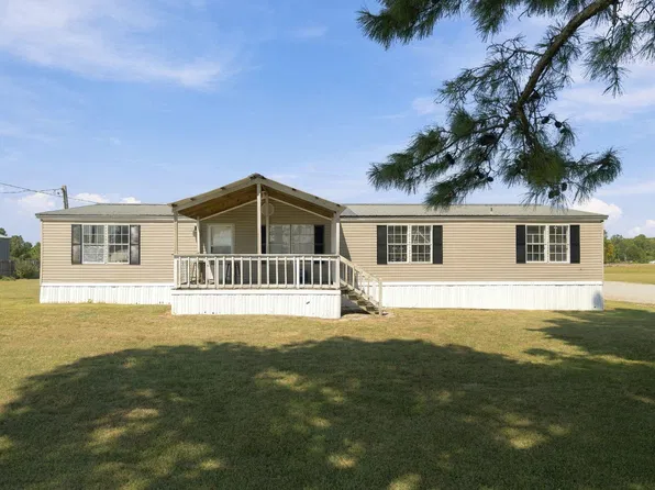201 Ray Harvey Rd, Seminary, MS 39479