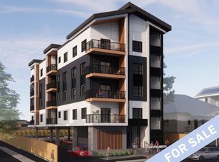 32076 George Ferguson Way, Abbotsford, BC V2T 2K6