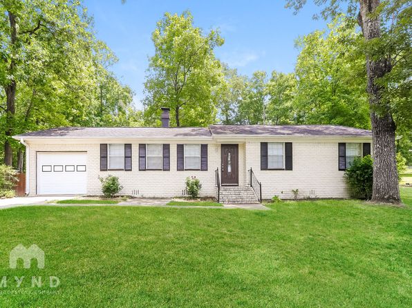 320 Navajo Pines Dr
