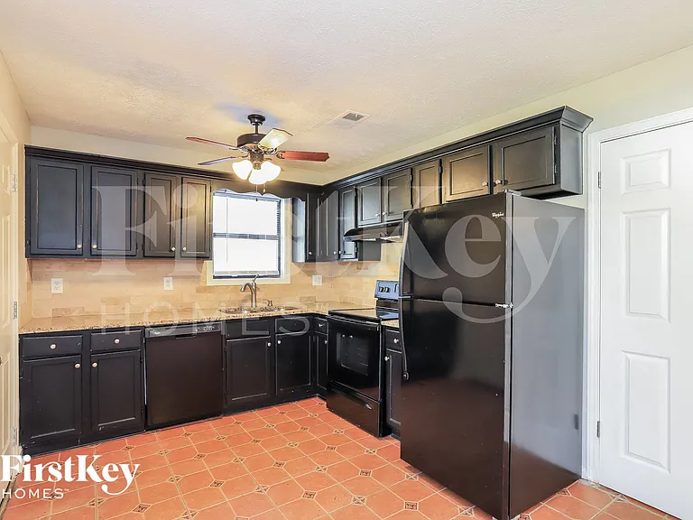 2847 Spring Green Way — Photo 7