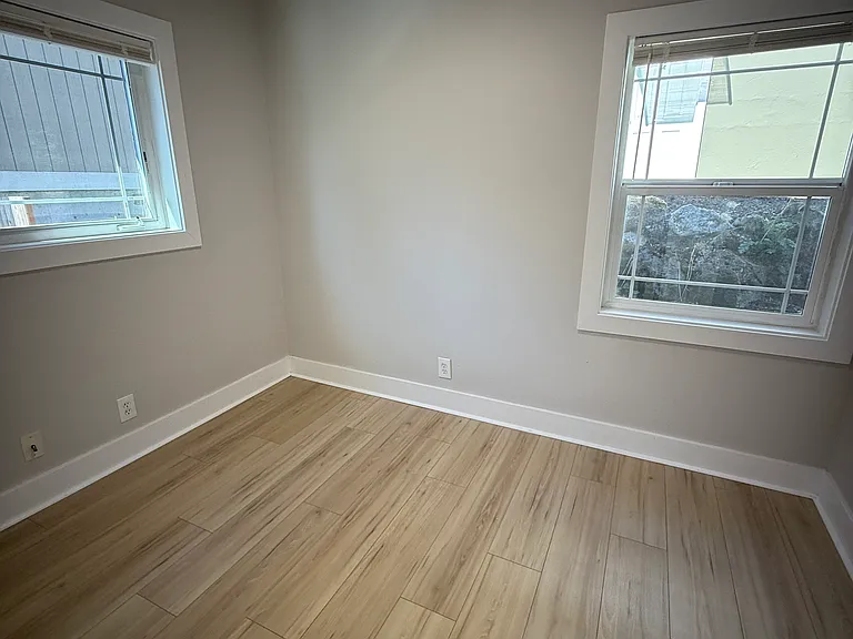 320 S Lafayette Ave #COTTAGE — Photo 9