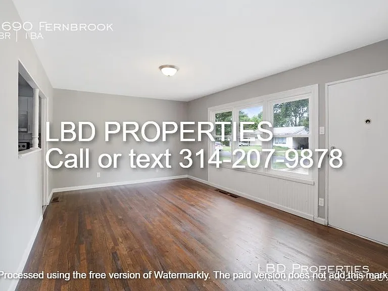 1690 Fernbrook Dr — Photo 6
