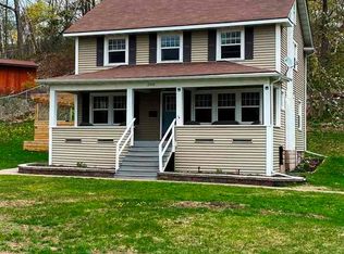 2416 Woodland Ave, Duluth, MN 55803