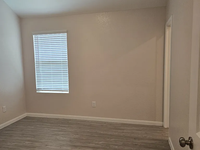 5936 Geronimo Way — Photo 13