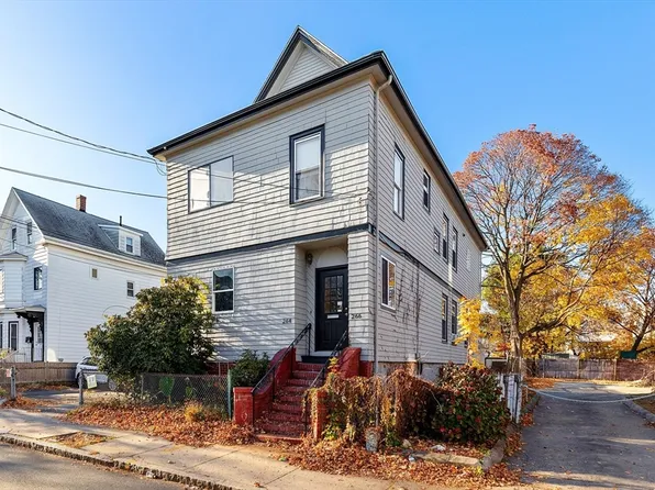 264-264 Cross St #266, Malden, MA 02148