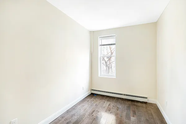 Rented by Compass | media 6