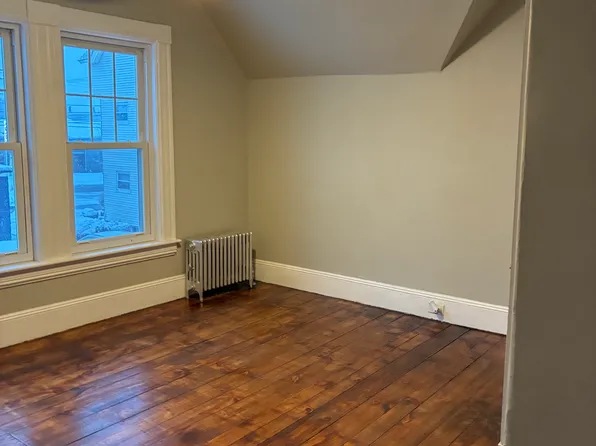 (undisclosed Address), Manchester, NH 03103