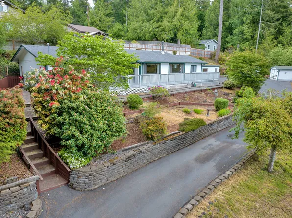 88561 Collard Loop, Florence, OR 97439