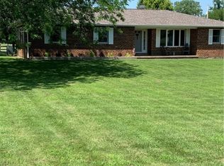 11021 Mile Rd, New Lebanon, OH 45345