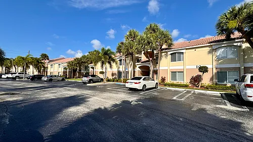 815 W Boynton Beach Blvd Photo 1 815 W Boynton Beach Blvd Photo 1