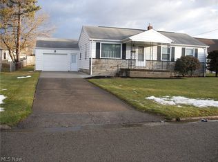 229 Omar St, Struthers, OH 44471