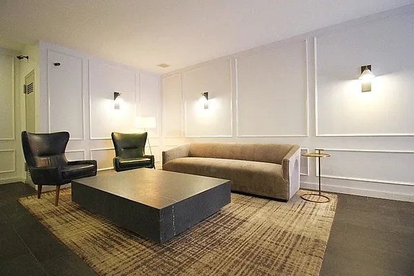 Rented by Bold New York | media 11