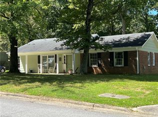 4816 Pennoak Rd, Greensboro, NC 27407