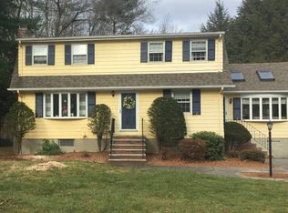 28 Cedar St, Burlington, MA 01803