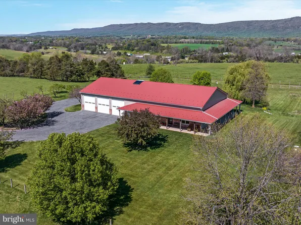 394 Brook Creek Rd, Toms Brook, VA 22660