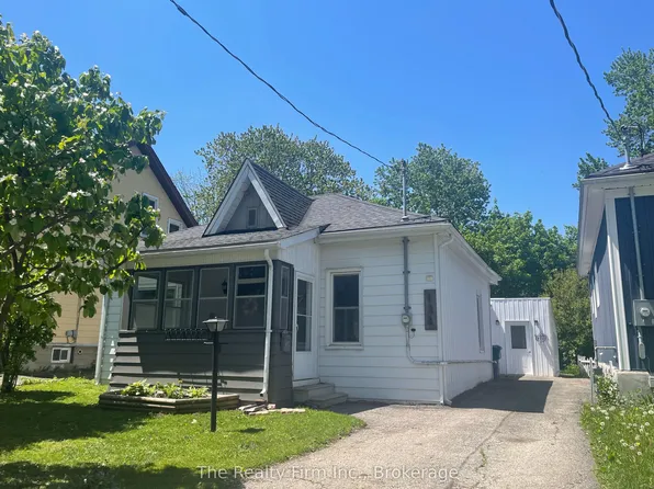 134 Well St, Stratford, ON N5A 4M1