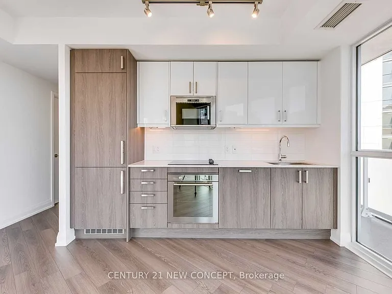 77 Mutual St #3004 — Photo 5