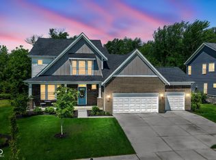 19910 Chatham Green Dr, Westfield, IN 46074