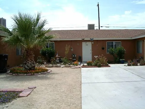 6424 Athol Ave #B — Photo 8