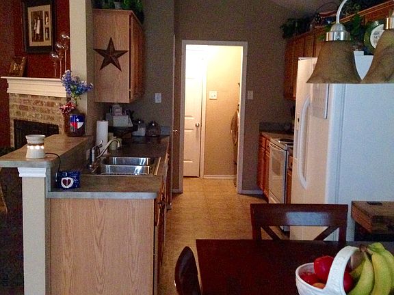 All kitchen appliances stay 