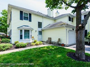 2401 Buckingham Cir, Middletown, NJ 07748