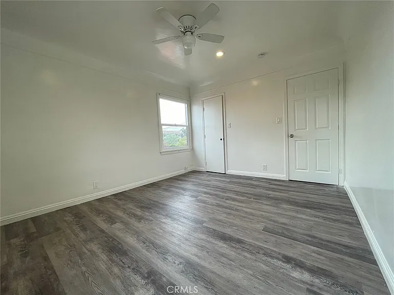 3968 Arlington Ave #1/2 — Photo 12