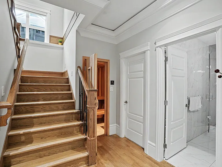 4433 Wallace St — Photo 29