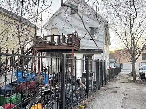 4th image of 157 Harbor Rd