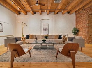 21 Wormwood St UNIT 209, Boston, MA 02210