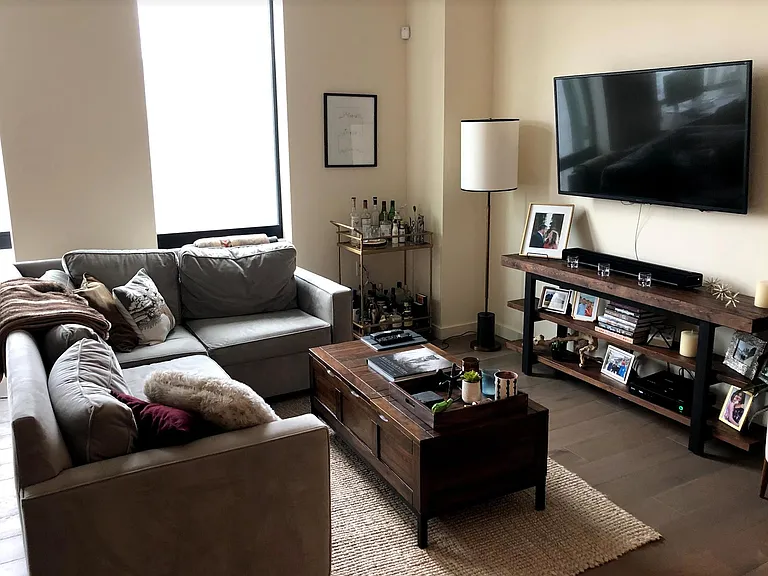 1601 Larkin St #403 — Photo 1