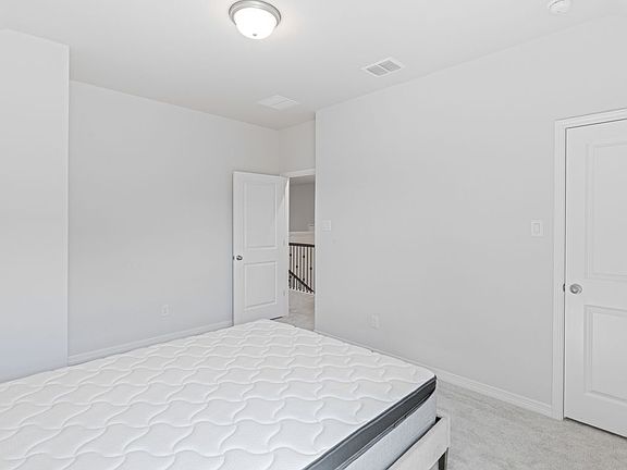 5th image of 213 Mira Mesa Dr