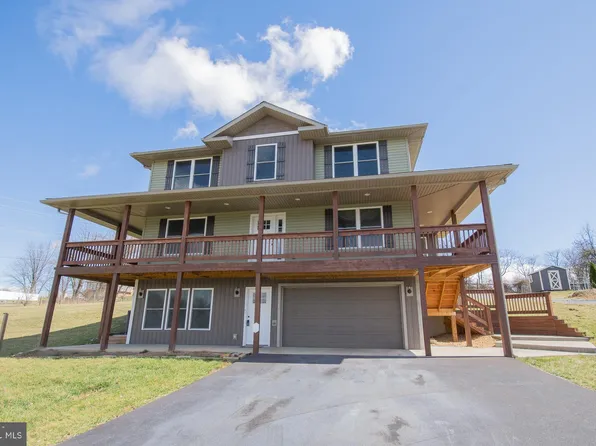57 Cruise Way, Hedgesville, WV 25427