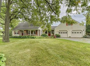 8477 Baker Rd, Bloomfield, NY 14469