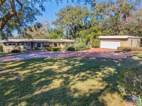 2435 Broadvue Ave, Eustis, FL 32726