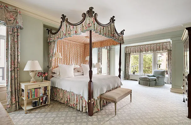 Sold by Stribling | media 31