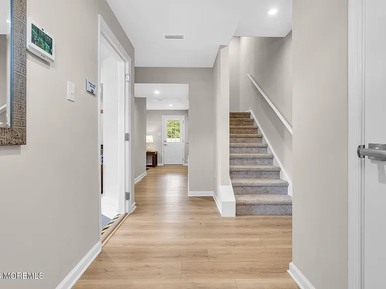 101 Maria Loretta Ln #101 — Photo 2