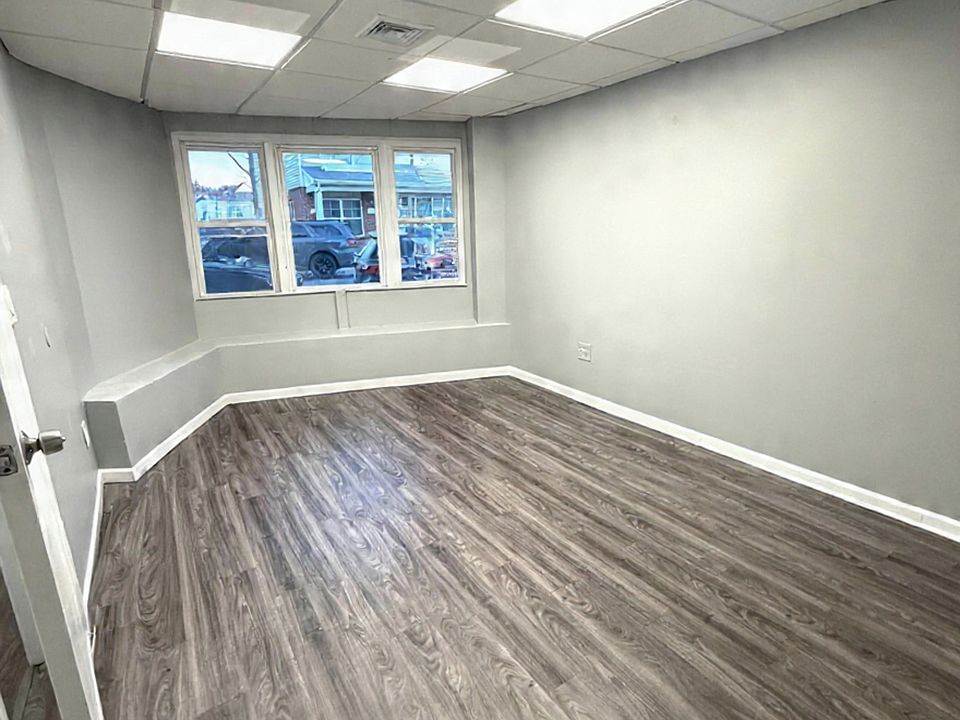 1st image of 104 Liberty St #1