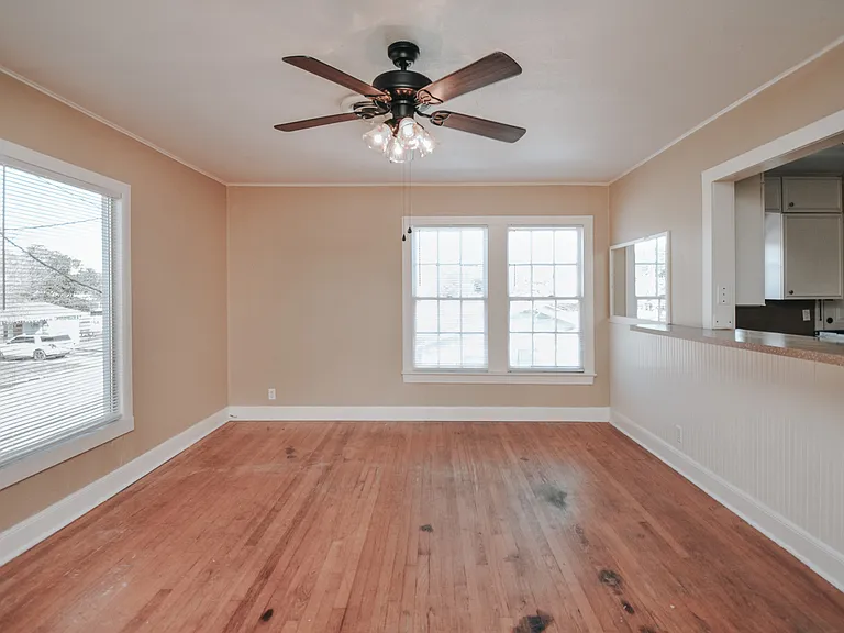 1503 E Virginia Ave #4 — Photo 6