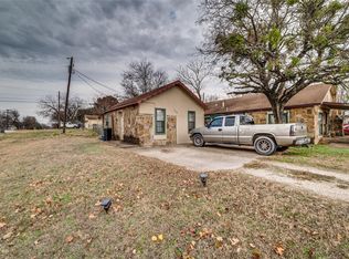 318 Overlook Dr, Midlothian, TX 76065
