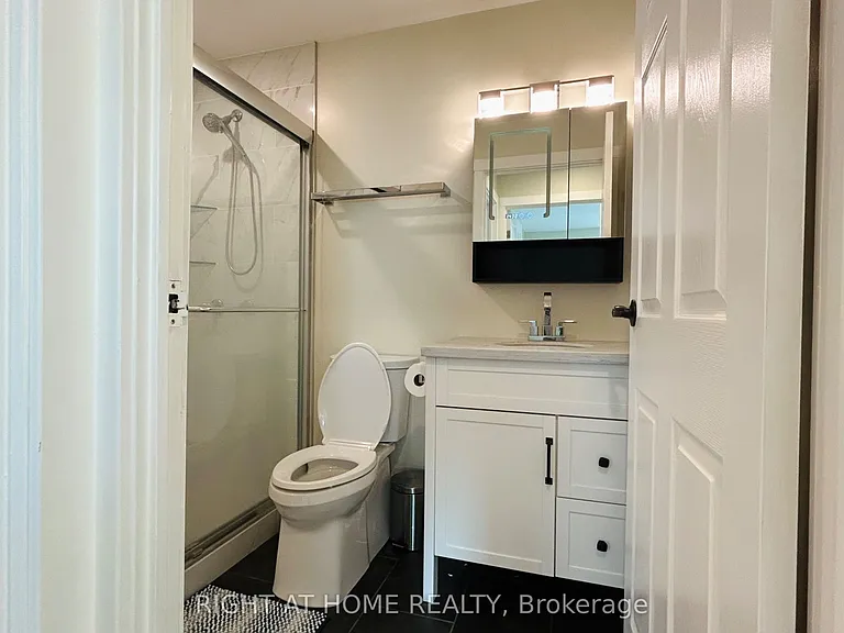 45 Pond Mills Rd #103 — Photo 8