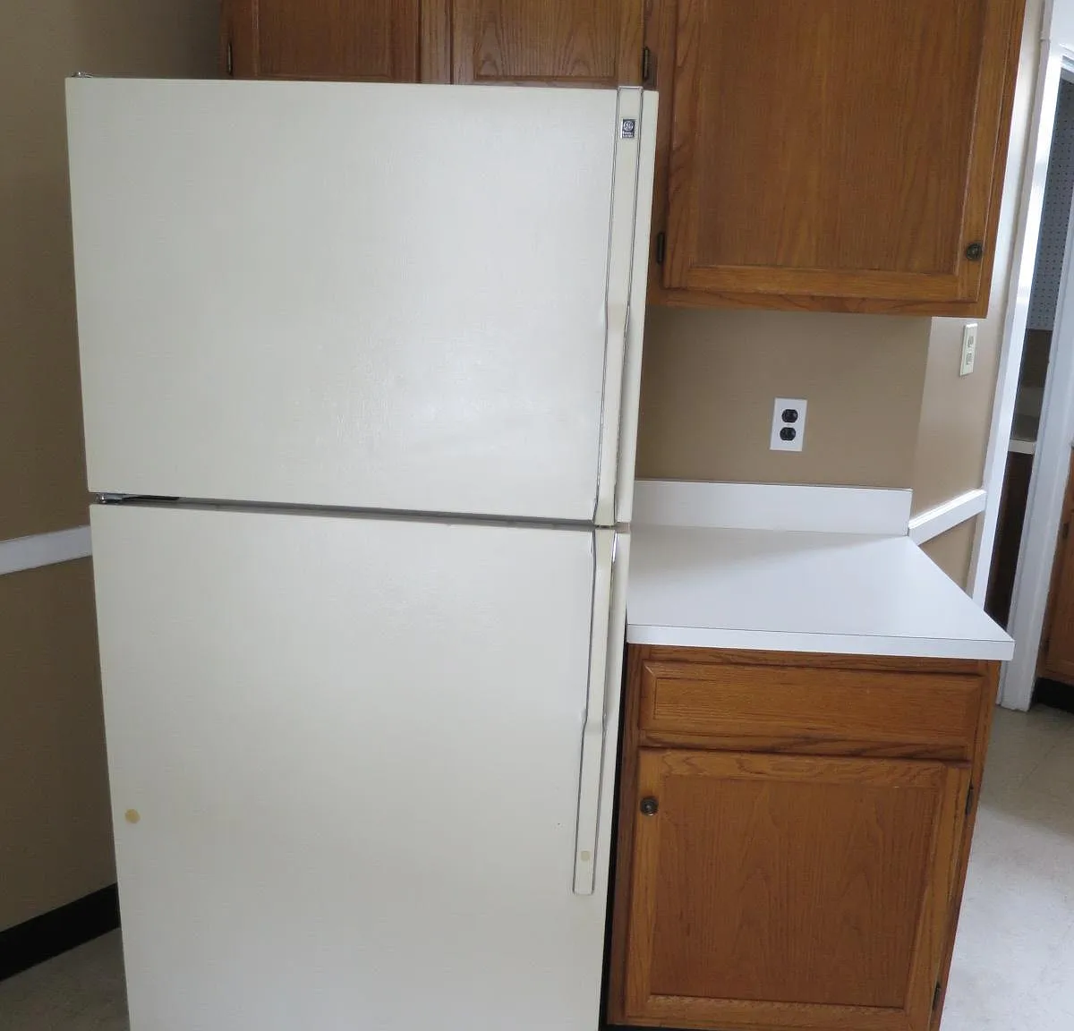 3 bed, 950 sqft, $3,150 — Photo 3