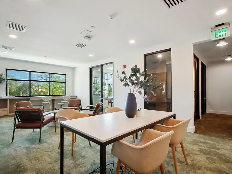 NOVEL Parkway by Crescent Communities — Photo 34