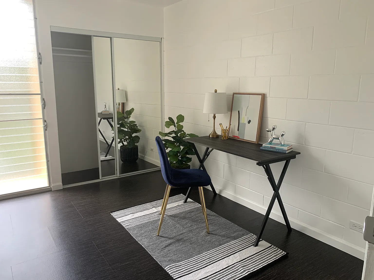 2 bed, 786 sqft, $2,300 — Photo 3