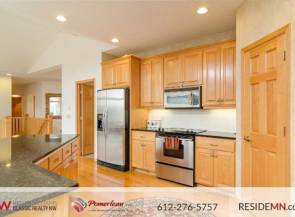 3rd image of 2860 105th Ave NE